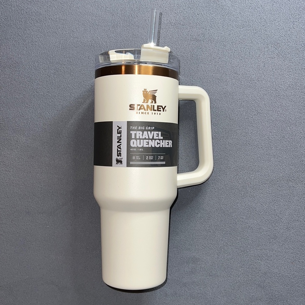 NWT / NIB STANLEY Magnolia Copper Adventure Quencher Travel Tumbler - 40 Oz
